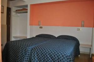 AUTO PARK HOTEL con Ristorante interno e grande parcheggio gratuito