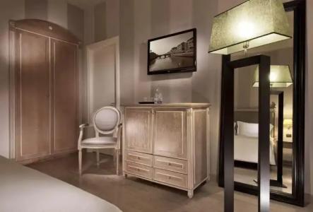 c-hotels Ambasciatori - 14