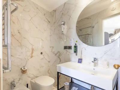 B&B Firenze Laurus Al Duomo - 42