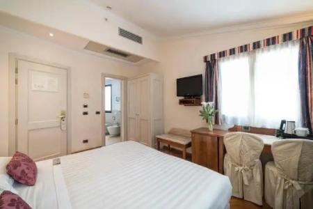 B&B Firenze Laurus Al Duomo - 103