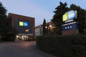 City Hotel & Suites, Foligno