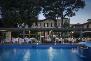 Hotel Byron, Forte dei Marmi