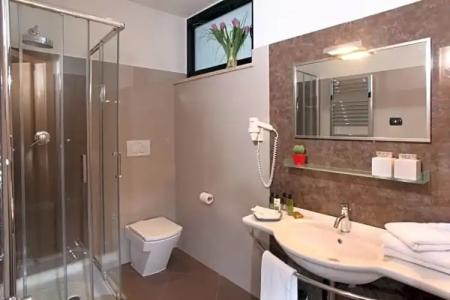 & Spa Villa Mercede - 42