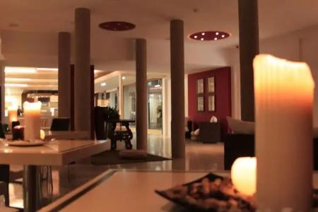 & Spa Villa Mercede - 18