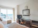 Standard Triple room with balcony