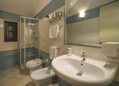 Al Pescatore & Restaurant - 9