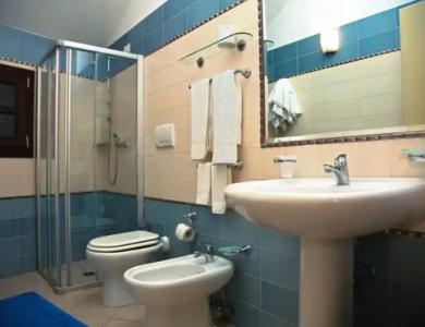 Al Pescatore & Restaurant - 10