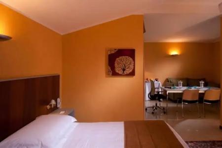 Best Western Plus City - 14