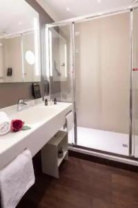 Best Western Plus City - 67