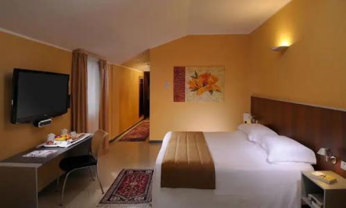 Best Western Plus City - 18