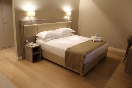 Best Western Moderno Verdi - 52