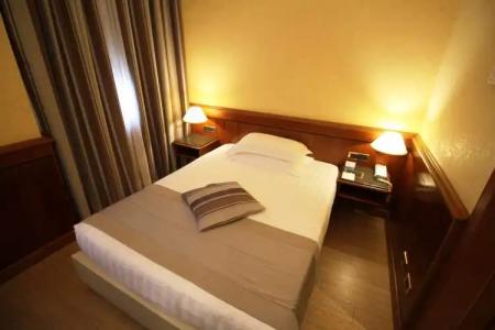 Best Western Moderno Verdi - 54