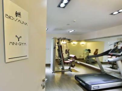 Best Western Premier CHC Airport - 20