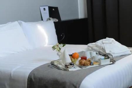 Best Western Premier CHC Airport - 48