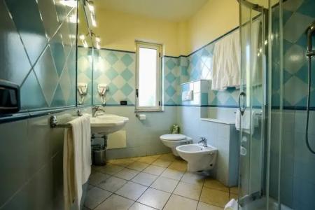 GH Avalon Sikani - 115