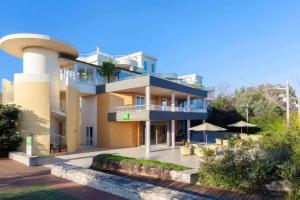 Ibis Styles Bari Giovinazzo, Giovinazzo