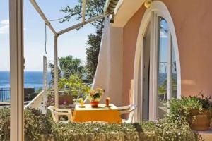 Hotel Residence S.Angelo, Ischia Town