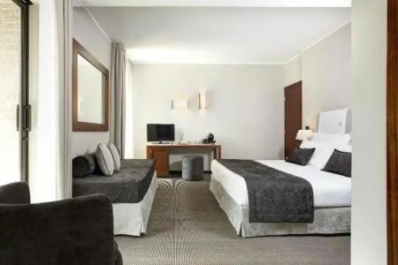 Bellevue & Resort - 212