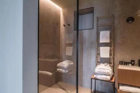 Bellevue & Resort - 247