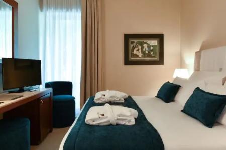 Bellevue & Resort - 87