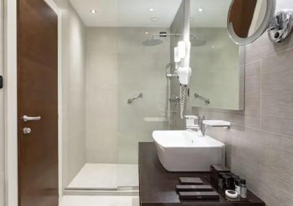 Bellevue & Resort - 179