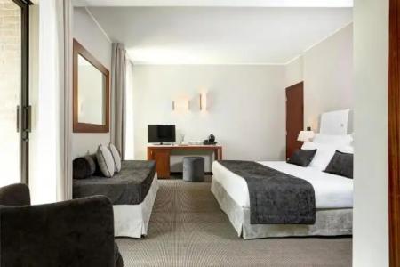 Bellevue & Resort - 204