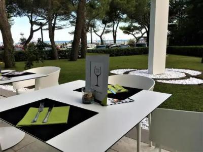 International Beach - 18