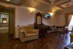 Hotel Tritone Lipari, Lipari Town