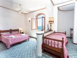 Classic Quadruple room