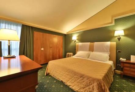 Best Western Grand Guinigi - 4