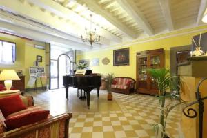 Antica Dimora Patrizia Guest house, Luciani