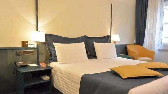 iHs Milano Ambasciatori - 121