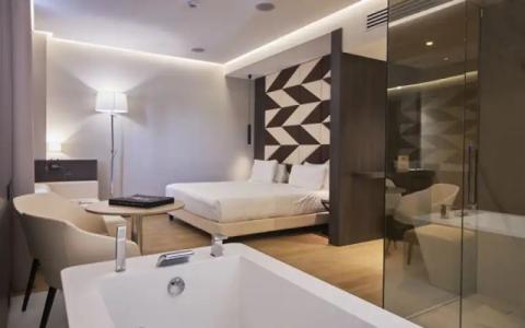 iHs Milano Ambasciatori - 152