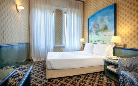 iHs Milano Ambasciatori - 110