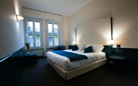 iHs Milano Ambasciatori - 107