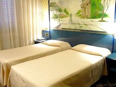 iHs Milano Ambasciatori - 122