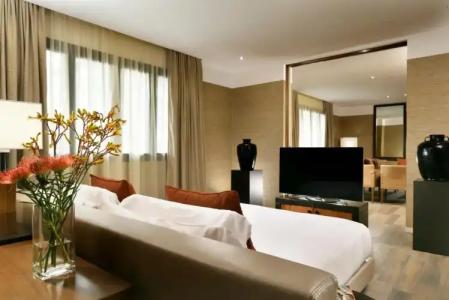 Milan Suite - 6