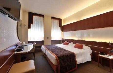 Best Western Madison - 11