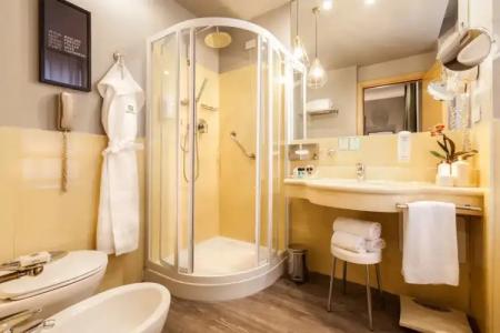 Holiday Inn Milan Garibaldi Station, an IHG - 41