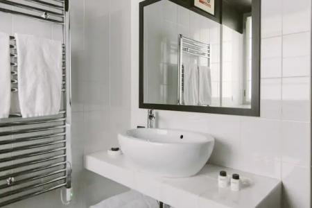 Aethos Milan - 118