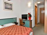 Economy Triple room
