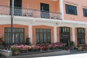 Hotel Caporal, Minori