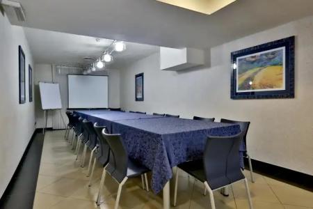 Central Park Modena - 17