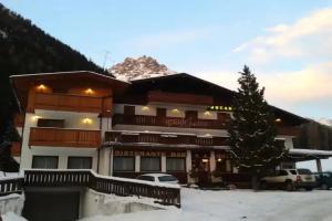 Hotel Bucaneve, Moena