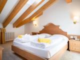 Deluxe Double Attic room