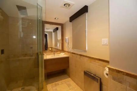 Le Chablis Cadillac - 79