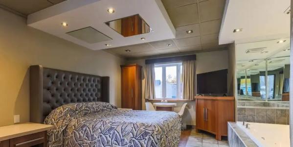 Le Chablis Cadillac - 59