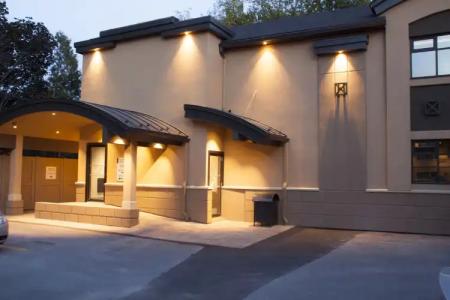 Le Chablis Cadillac - 0