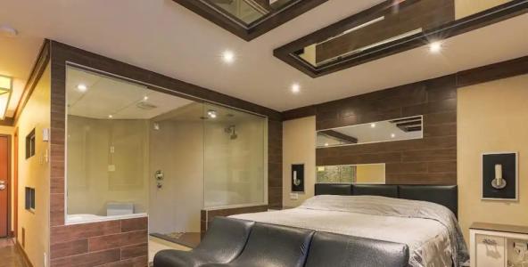 Le Chablis Cadillac - 47