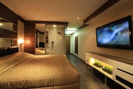 Le Chablis Cadillac - 13